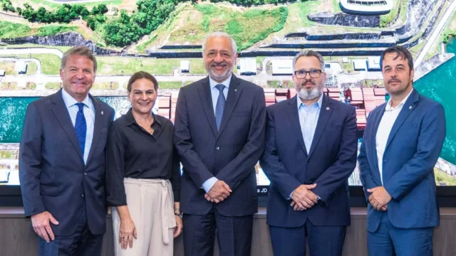 El Canal de Panamá y el Puerto de Houston refuerzan su alianza estratégica