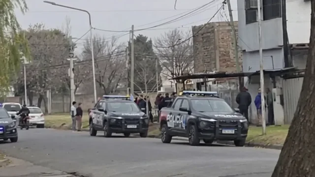 San Lorenzo: un trabajador murió al caer desde el techo de su vivienda