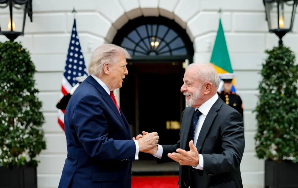 Brasil divide su apuesta por la inteligencia artificial entre China y EE.UU