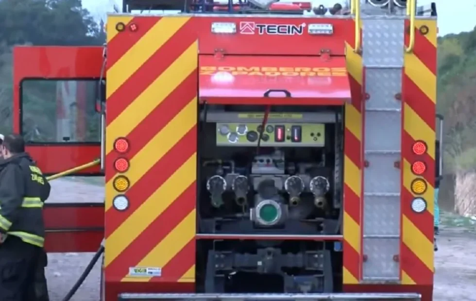 Incendio destruyó una casa en Saladillo y una familia pide ayuda