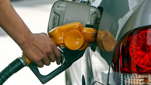 Uruguay mantiene sin cambios los precios de los combustibles durante agosto