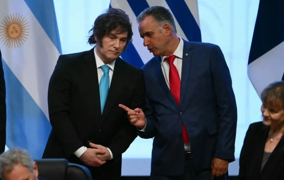 Malvinas: el apoyo logístico de Uruguay al Reino Unido reaviva la tensión